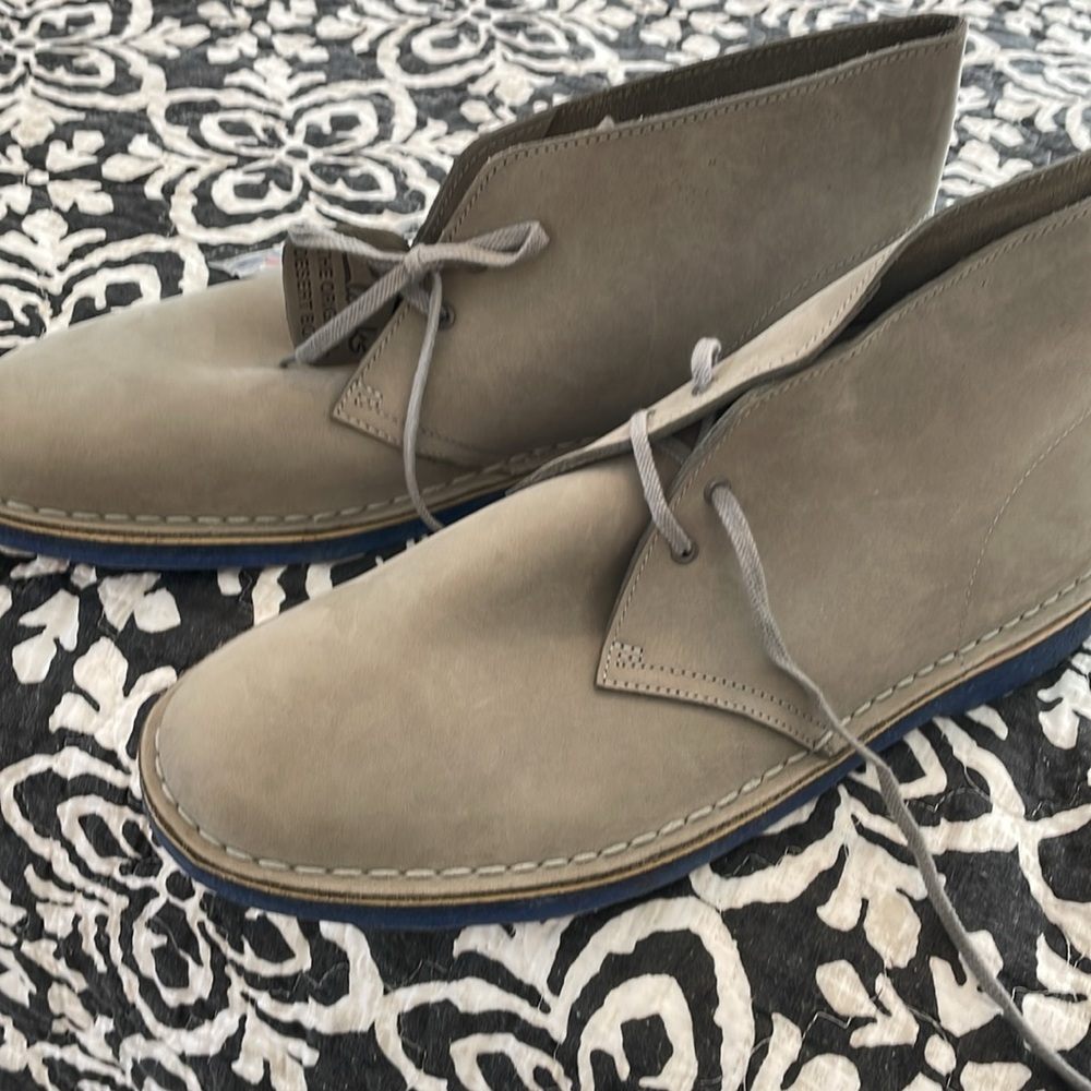 NWOT Mens Clarks Bushacre 2 Chukka Boots, Size 13 - Picture 5 of 10
